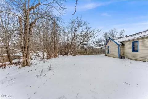 5115 Bond Ave, Lorain, OH 44055 photo 6