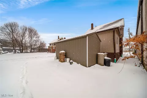 Exterior - 977 W Prospect Rd, Ashtabula, OH 44004 photo 8 of 8