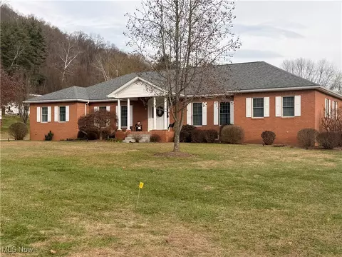 37260 Hill St, Sardis, OH 43946