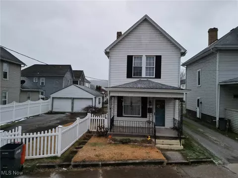 408 15 St, Wellsville, OH 43968