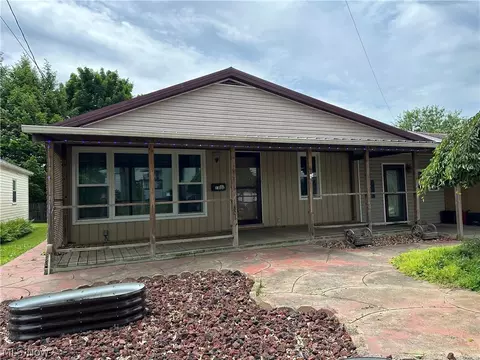 1806 Foley Ave, Parkersburg, WV 26104