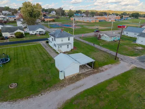 View/Area - 322 And 318 3rd St, Beverly, OH 45715 photo 3 of 5