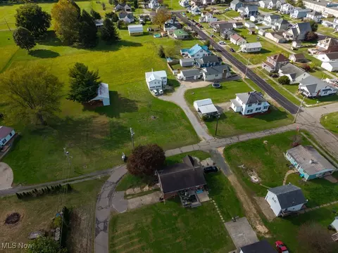View/Area - 322 And 318 3rd St, Beverly, OH 45715 photo 5 of 5