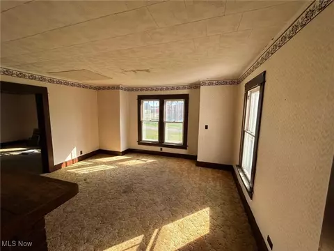 Living - 322 And 318 3rd St, Beverly, OH 45715 photo 7 of 7
