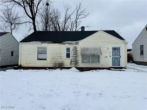 3911 E 189th St, Cleveland, OH 44122