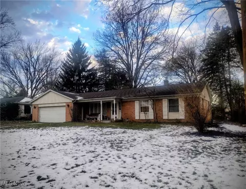 2415 Pennington St NW, Canton, OH 44709