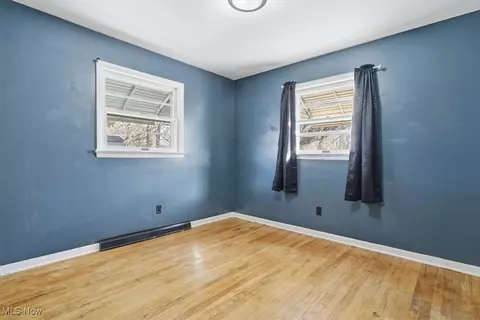 Bedroom - 3485 Brunk Rd, Akron, OH 44312 photo 5 of 6