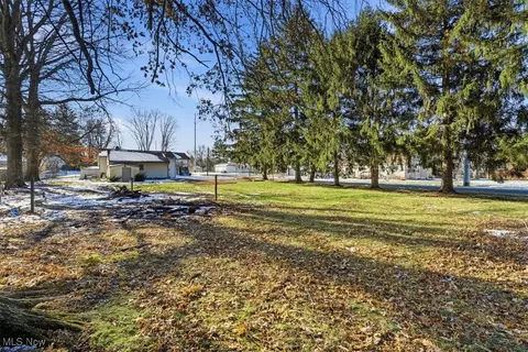 Exterior - 3485 Brunk Rd, Akron, OH 44312 photo 6 of 7
