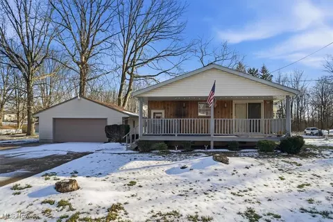 3485 Brunk Rd, Akron, OH 44312