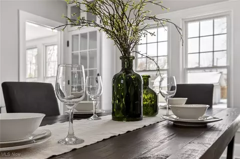 Dining - 2250 Eschtruth St, Elyria, OH 44035 photo 6 of 6