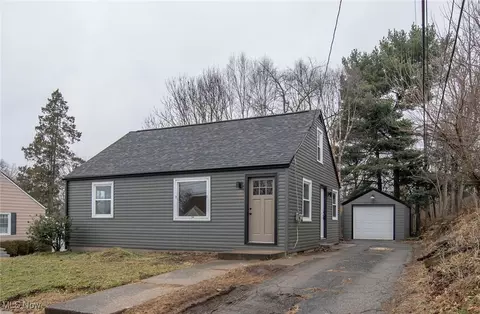 226 Hawthorne Ave NE, Massillon, OH 44646