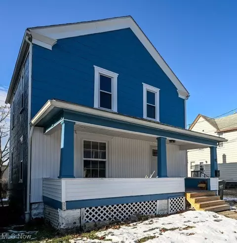 200 8th St NW, Barberton, OH 44203