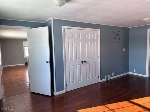 Bedroom - 2117 W 19th St, Ashtabula, OH 44004 photo 4 of 4