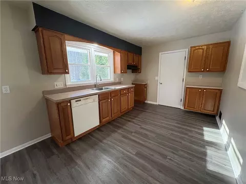42141 Emerson Ct, Elyria, OH 44035 photo 20