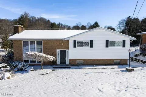 200 Brentwood St, Marietta, OH 45750