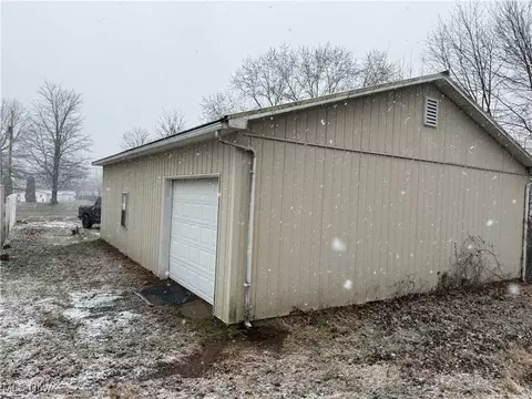 9076 E Southview St, Minerva, OH 44657 photo 7