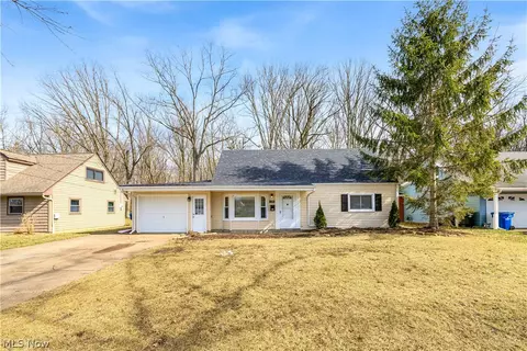 688 Irving Park Blvd, Sheffield Lake, OH 44054