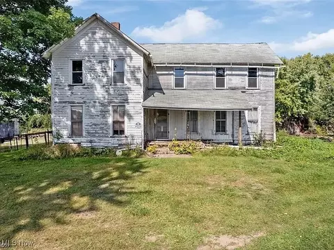 5833 Greenwich Rd, Seville, OH 44273