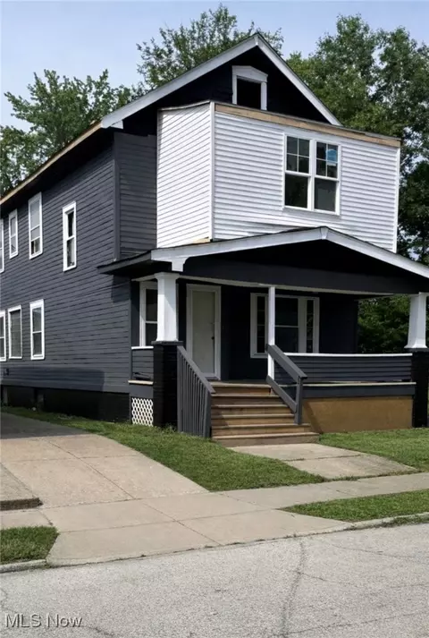 13819 Northfield Ave, East Cleveland, OH 44112