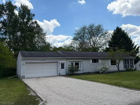 5930 Walbrook St NW, Canton, OH 44718
