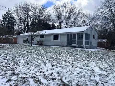 5930 Walbrook St NW, Canton, OH 44718