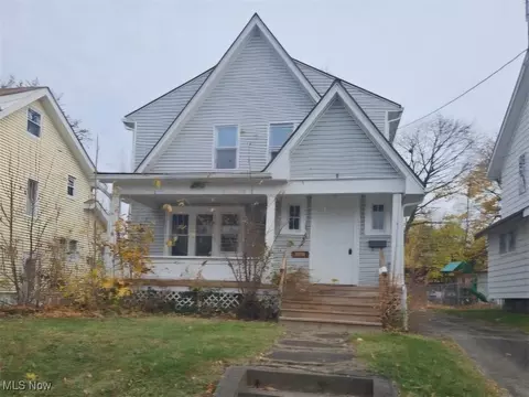 1327 Herberich Ave, Akron, OH 44301