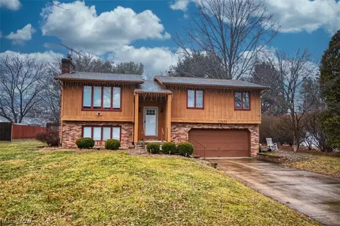 11371 Sagebrush Ave NE, Uniontown, OH 44685
