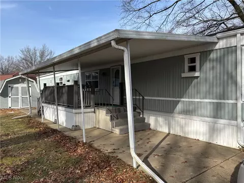 1931 Campground Rd #69, Wellsville, OH 43968