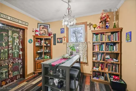 4 S Church St, Willard, OH 44890 photo 7