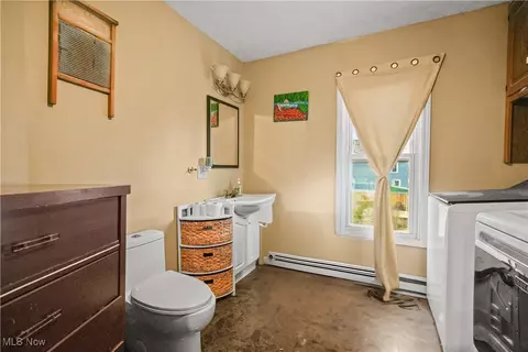 4 S Church St, Willard, OH 44890 photo 24