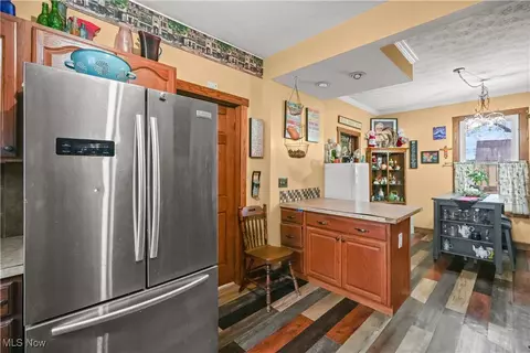 4 S Church St, Willard, OH 44890 photo 10