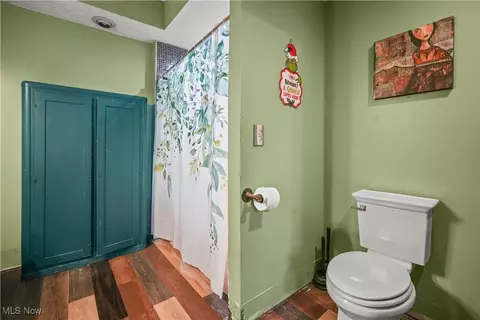 4 S Church St, Willard, OH 44890 photo 16