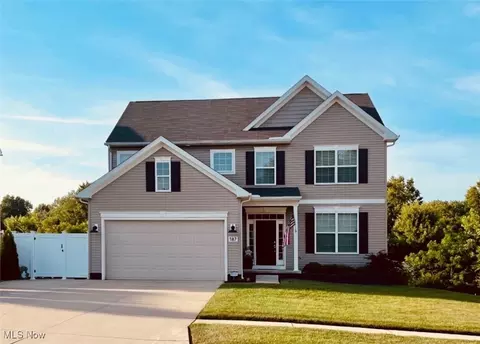 187 Oakview Cir, Tallmadge, OH 44278