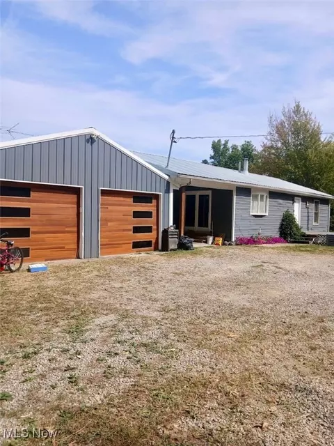 1685 Fattler Ridge Rd, Philo, OH 43771