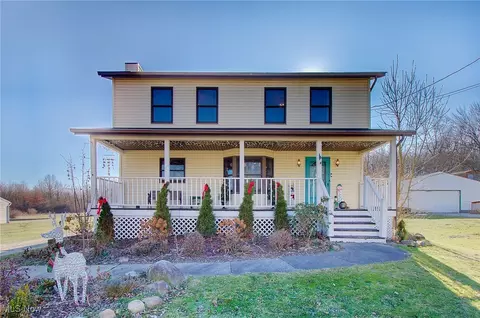 2950 Colon Dr, Copley, OH 44321