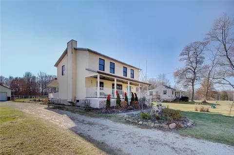 Exterior - 2950 Colon Dr, Copley, OH 44321 photo 2 of 12