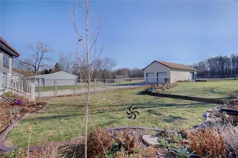 Exterior - 2950 Colon Dr, Copley, OH 44321 photo 7 of 12