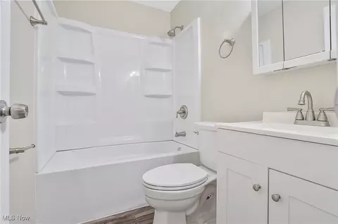 Bath - 9852 Belden Dr, Windham, OH 44288 photo 1 of 1