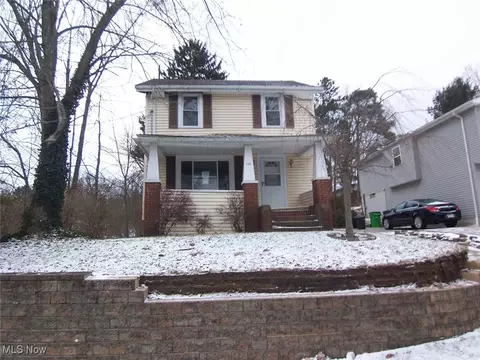 135 Yonker St, Barberton, OH 44203