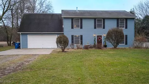 48325 Cooper Foster Park Rd, Amherst, OH 44001