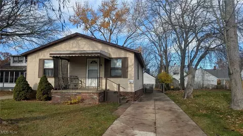 29131 Norman Ave, Wickliffe, OH 44092