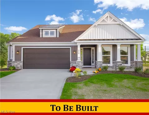 510 Meadow Cir SW, Hartville, OH 44632