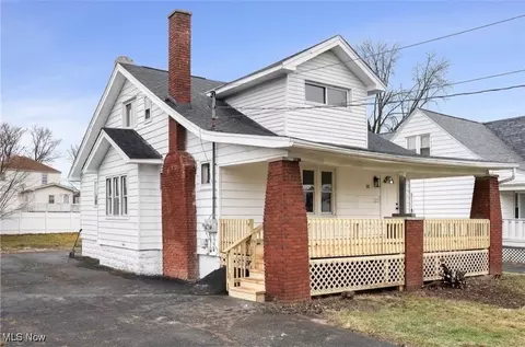 20 Erskine Ave, Youngstown, OH 44512