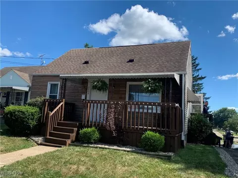 3404 25th St NE, Canton, OH 44705