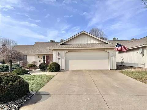 33162 Eagles Glen Ct, North Ridgeville, OH 44039
