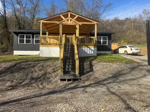 2445 Mccord Hill Rd, Wellsburg, WV 26070