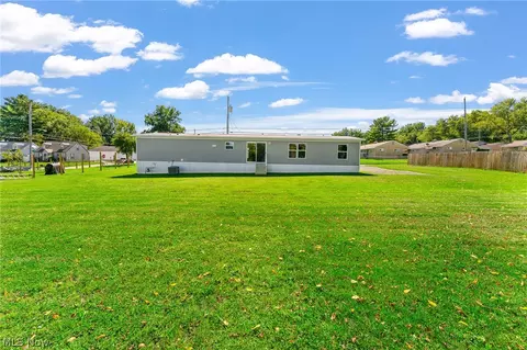 Other - 541 Lincoln Ave, Struthers, OH 44471 photo 10 of 11
