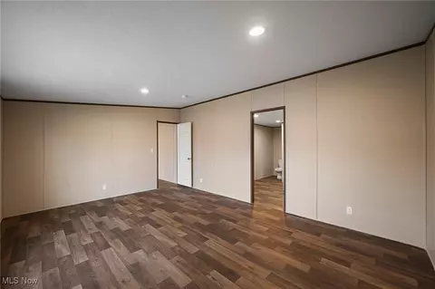 Other - 541 Lincoln Ave, Struthers, OH 44471 photo 5 of 10
