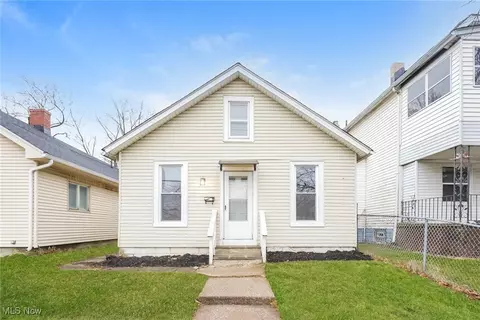 3709 E 69th St, Cleveland, OH 44105