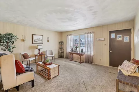 1715 Pleasantview Ave, Ashtabula, OH 44004 photo 7